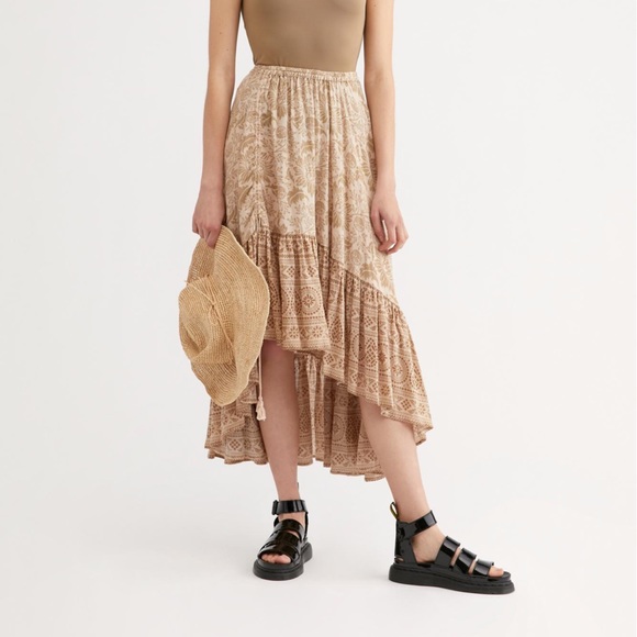 Lioness Ruched Maxi Skirt / Smoky - Picture 2 of 12